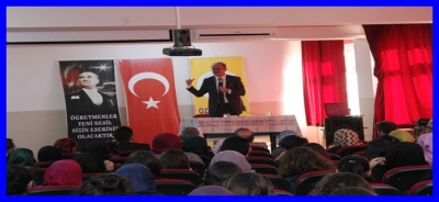 BAŞKAN AKYOL,  ÖĞRENCİLERLE KARİYER GÜNÜNDE BULUŞTU