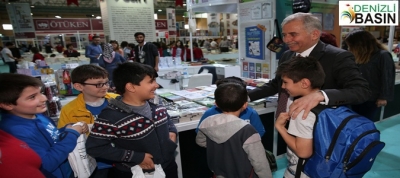 Çocuklar Kitapla Buluşuyor