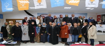 ŞÖLEN HAVASINDA KONGRE