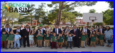 TAVAS'TA İLK DERS ZİLİ ÇALDI