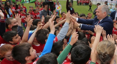 TÜRKİYE’NİN EN BÜYÜK ÇOCUK ŞENLİĞİ BAŞLADI