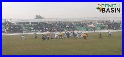 YEŞİLSİYAH ŞEYTANIN BACAĞINI KIRDI